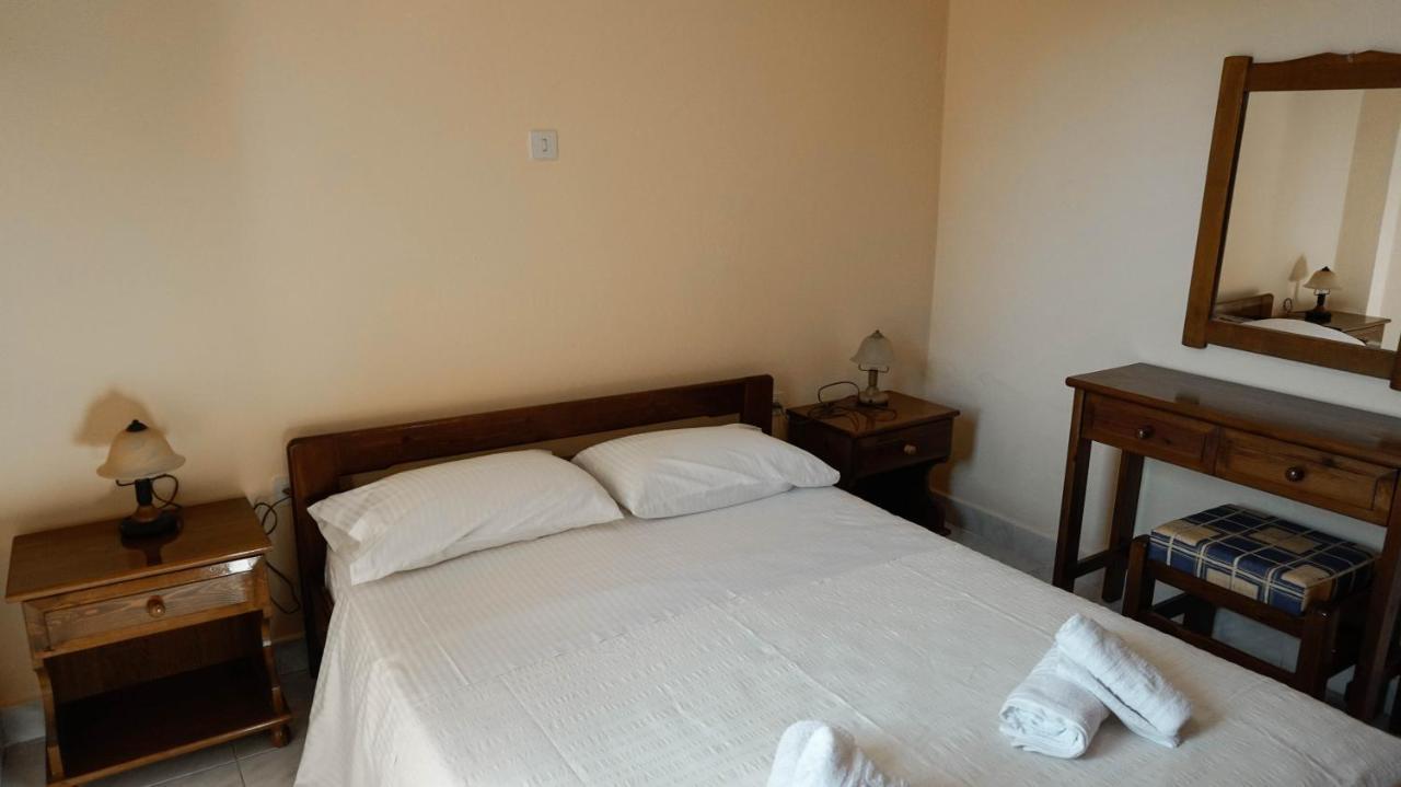 Soula Rooms Кіні Екстер'єр фото