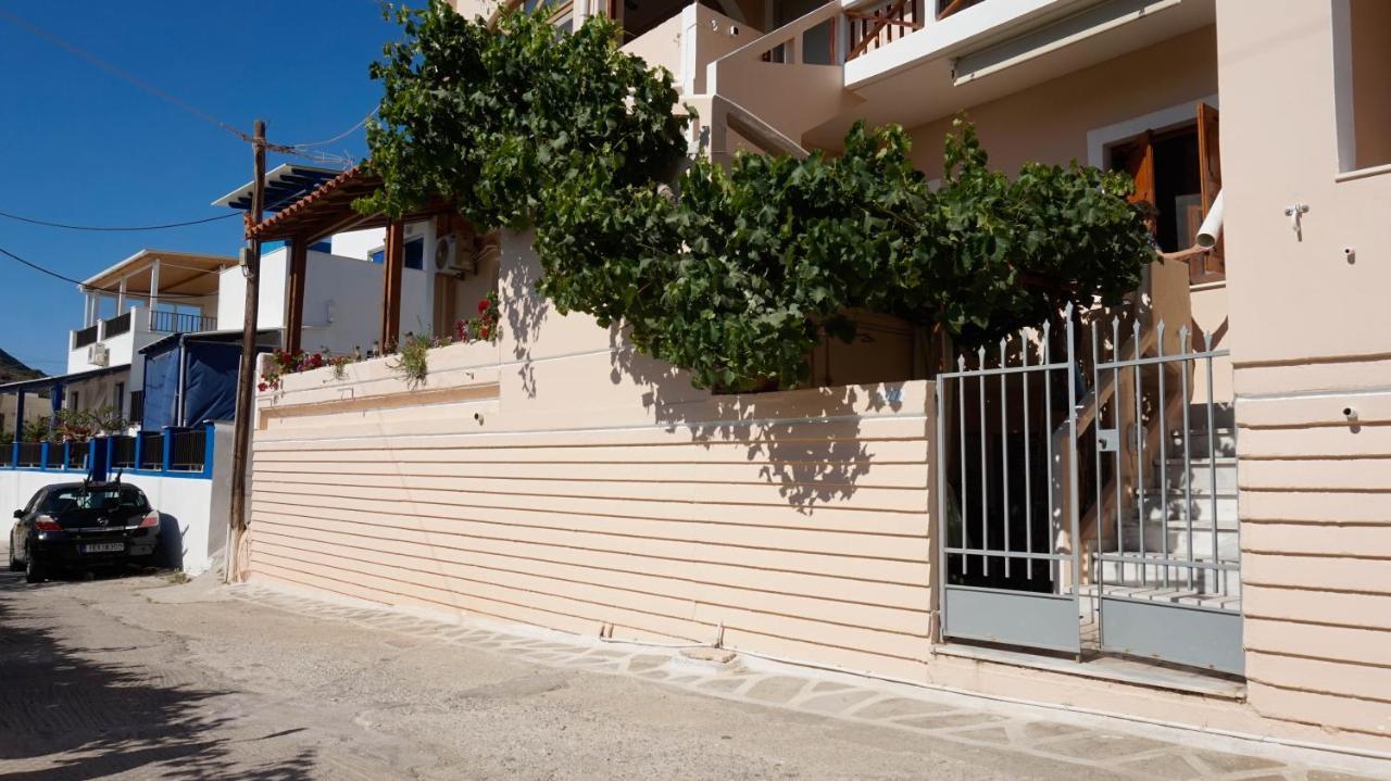 Soula Rooms Кіні Екстер'єр фото
