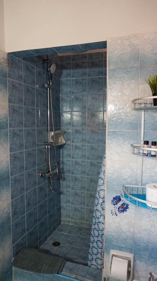 Soula Rooms Кіні Екстер'єр фото